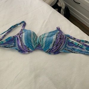 Under wire bikini top